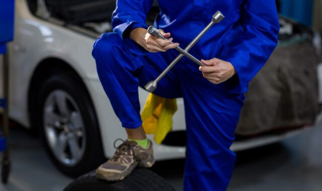 5 macacos hidráulicos tipo garrafa para trocar pneus sem esforço
