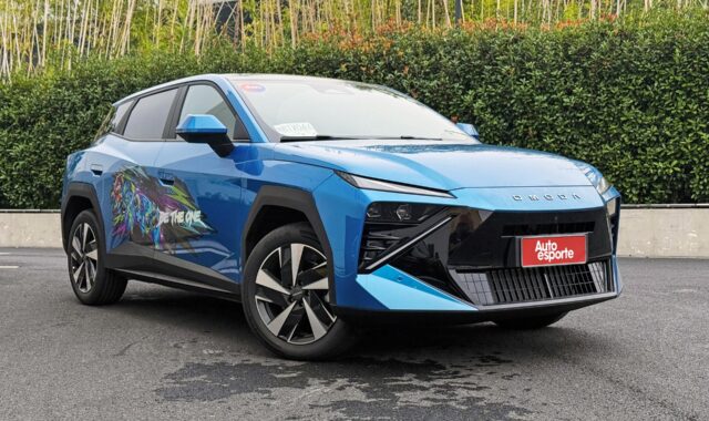 Omoda 4 Brasil: rival híbrido flex do Yaris Cross